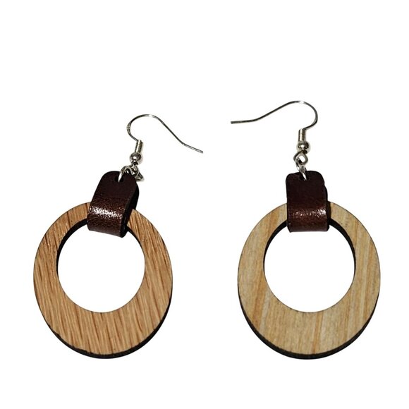 Boho Chic Wooden Hoop Dangle Earrings Brown Leather Accents Fashion Jewelry - Picture 2 of 3